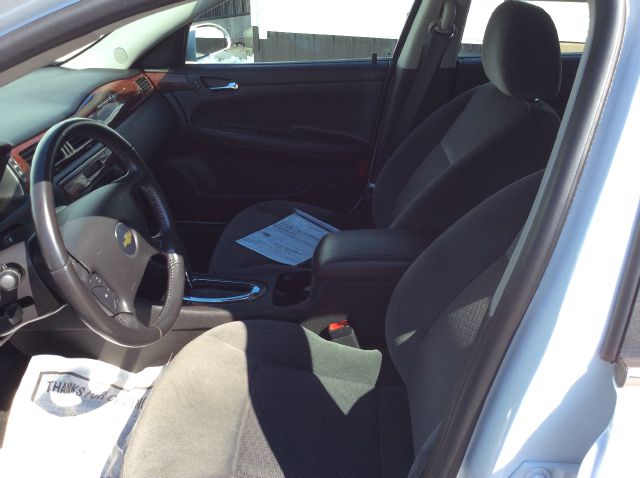 2011 Chevrolet Impala SL1