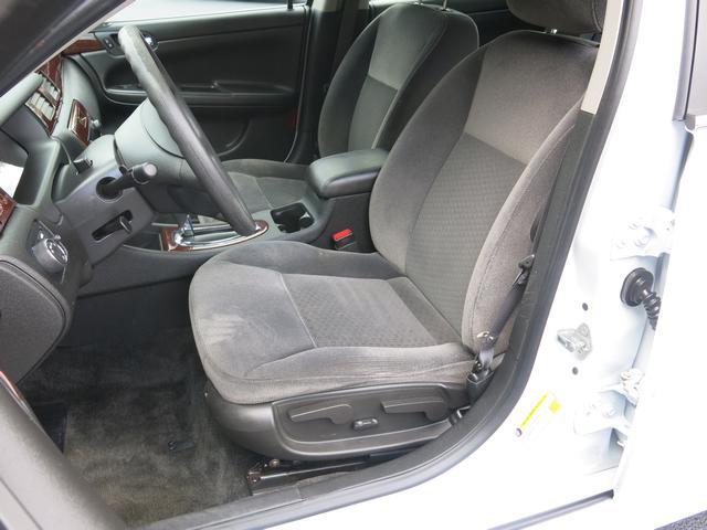 2011 Chevrolet Impala Touring W/nav.sys