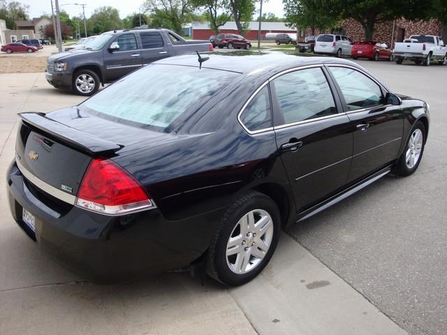 2011 Chevrolet Impala SLE 4.2