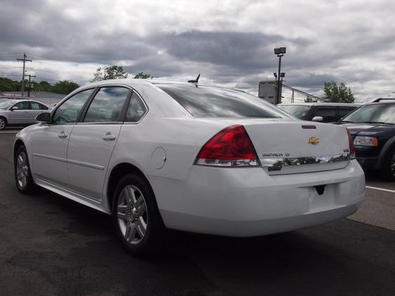 2011 Chevrolet Impala SL1