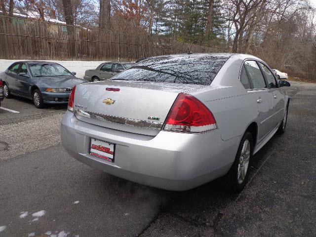 2011 Chevrolet Impala SL1