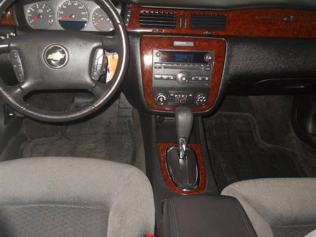 2011 Chevrolet Impala SL1