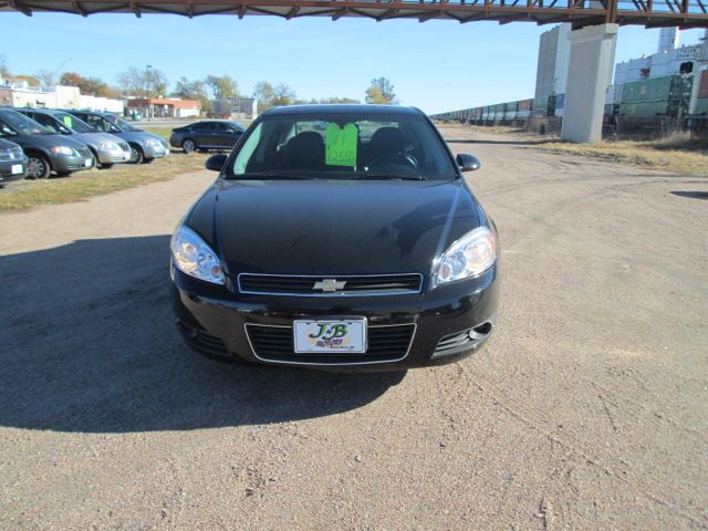 2011 Chevrolet Impala SL1