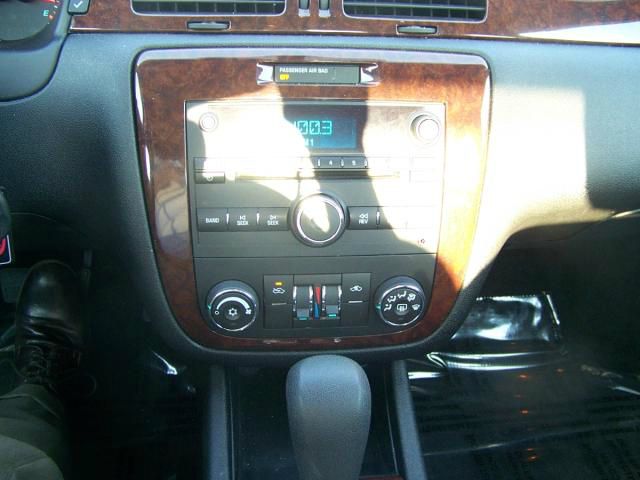 2011 Chevrolet Impala SL1