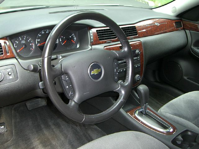 2011 Chevrolet Impala SL1