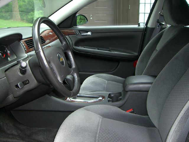 2011 Chevrolet Impala SL1