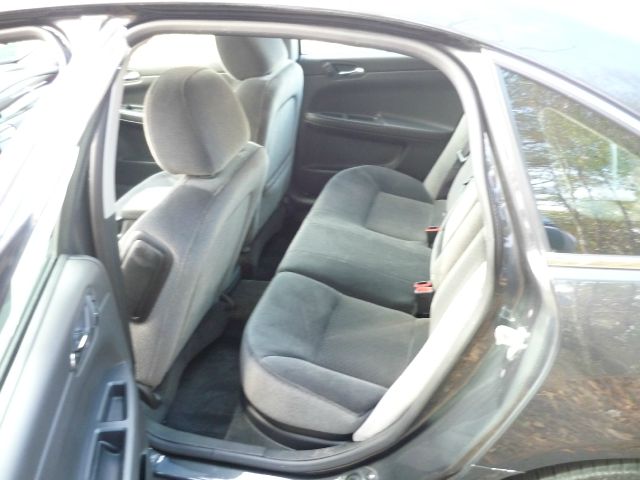 2012 Chevrolet Impala 2dr Reg Cab 140.5 4WD ST