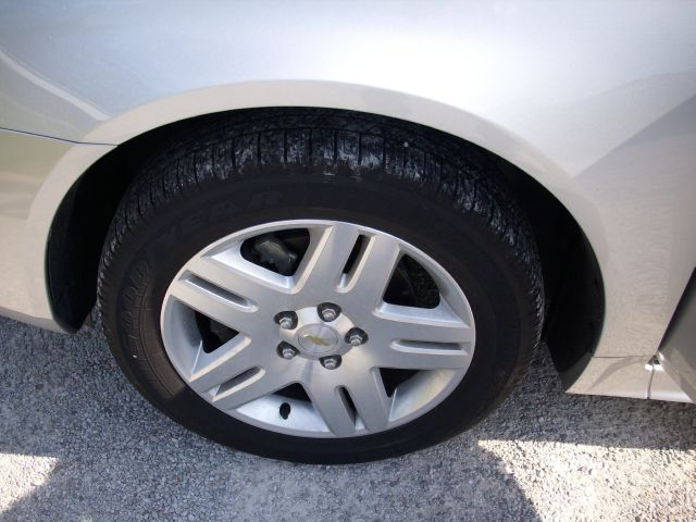 2012 Chevrolet Impala 2dr Reg Cab 140.5 4WD ST