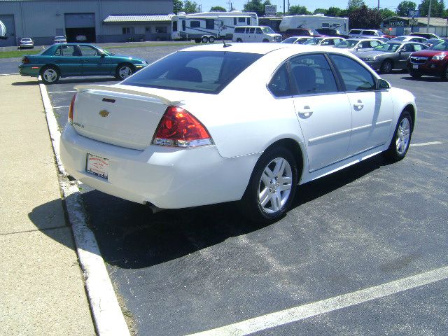 2012 Chevrolet Impala 2dr Reg Cab 140.5 4WD ST