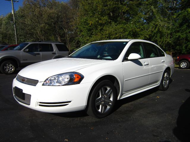 2012 Chevrolet Impala 2dr Reg Cab 140.5 4WD ST