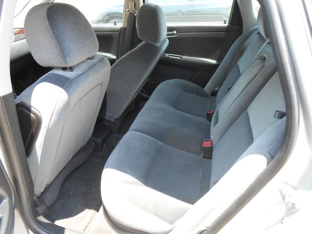 2012 Chevrolet Impala 2dr Reg Cab 140.5 4WD ST