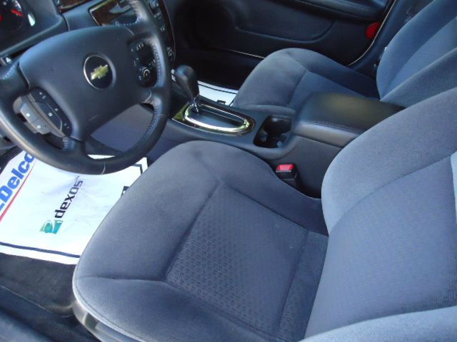 2012 Chevrolet Impala 2dr Reg Cab 140.5 4WD ST