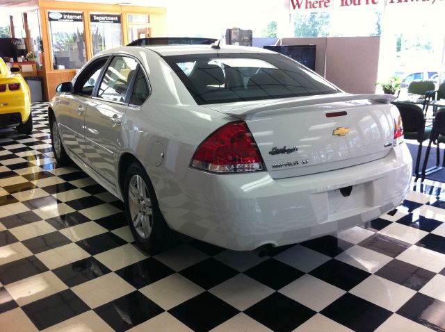 2013 Chevrolet Impala 2dr Reg Cab 140.5 4WD ST