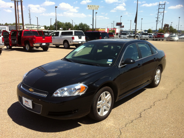 2013 Chevrolet Impala 2dr Reg Cab 140.5 4WD ST