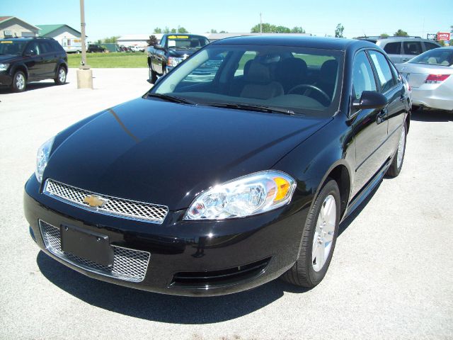 2013 Chevrolet Impala 2dr Reg Cab 140.5 4WD ST