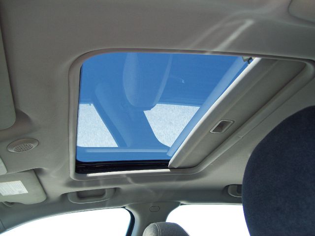 2013 Chevrolet Impala 2dr Reg Cab 140.5 4WD ST