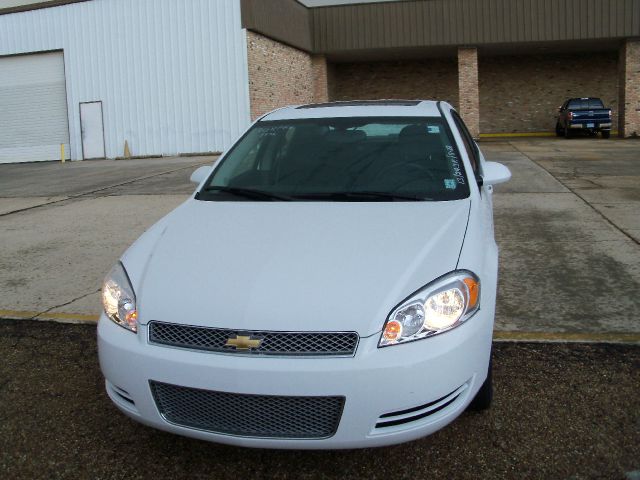 2013 Chevrolet Impala 2dr Reg Cab 140.5 4WD ST