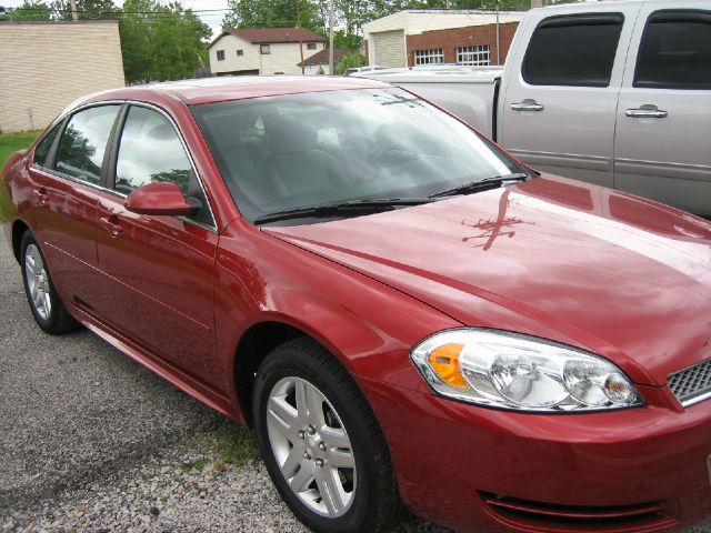 2013 Chevrolet Impala 2dr Reg Cab 140.5 4WD ST