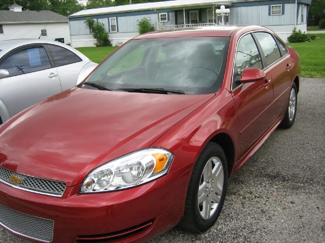 2013 Chevrolet Impala 2dr Reg Cab 140.5 4WD ST