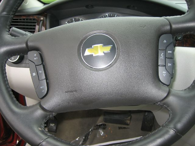 2013 Chevrolet Impala 2dr Reg Cab 140.5 4WD ST