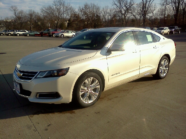 2014 Chevrolet Impala 4dr AWD SUV
