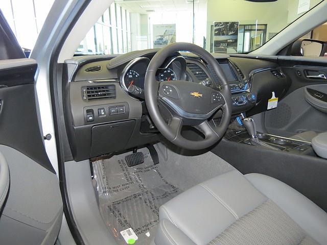 2014 Chevrolet Impala 4dr AWD SUV