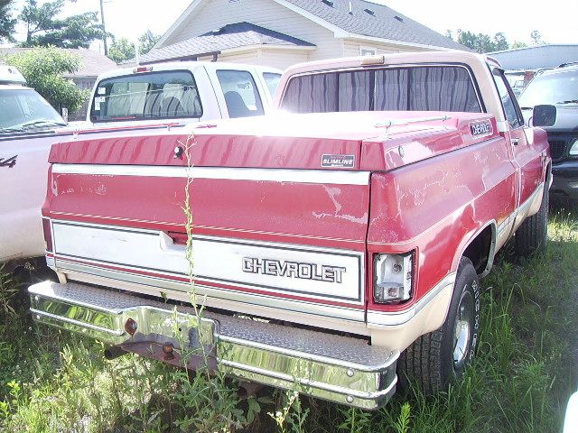 1985 Chevrolet K10 4WD 4dr AT