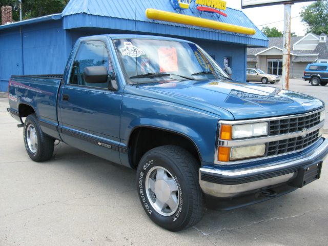 1990 Chevrolet K1500 LT Sedan 4D