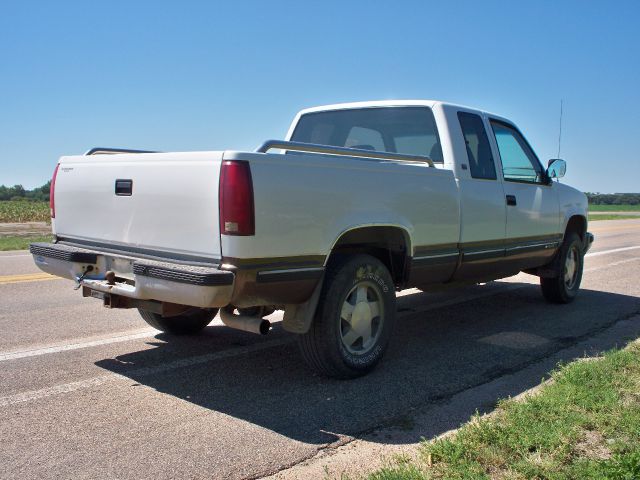 1992 Chevrolet K1500 325i ALLL Black ON SHOW ROOM Condit