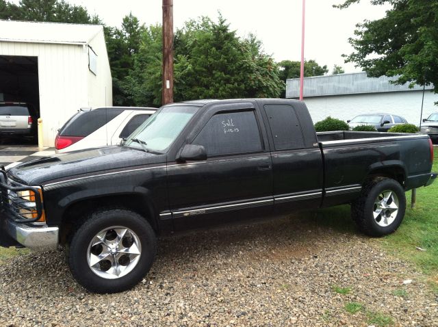 1995 Chevrolet K1500 4D Crew Cab Truck