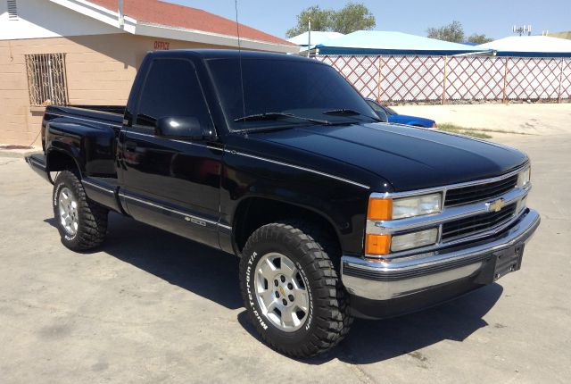 1995 Chevrolet K1500 Ram 3500 Diesel 2-WD
