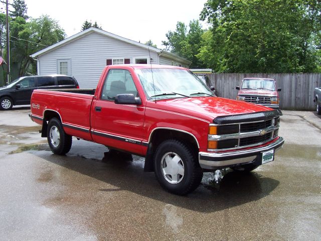 1997 Chevrolet K1500 LT Sedan 4D