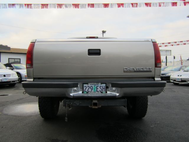 1998 Chevrolet K1500 4D Crew Cab Truck