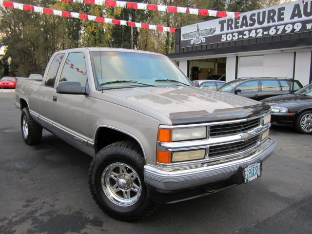 1998 Chevrolet K1500 4D Crew Cab Truck