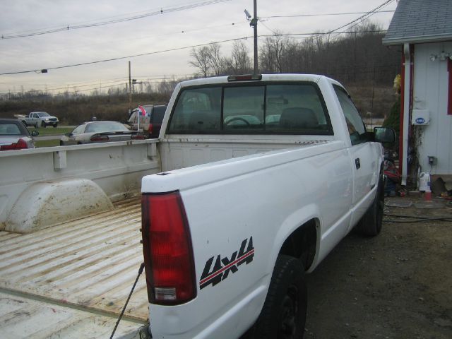 1998 Chevrolet K1500 LT Sedan 4D