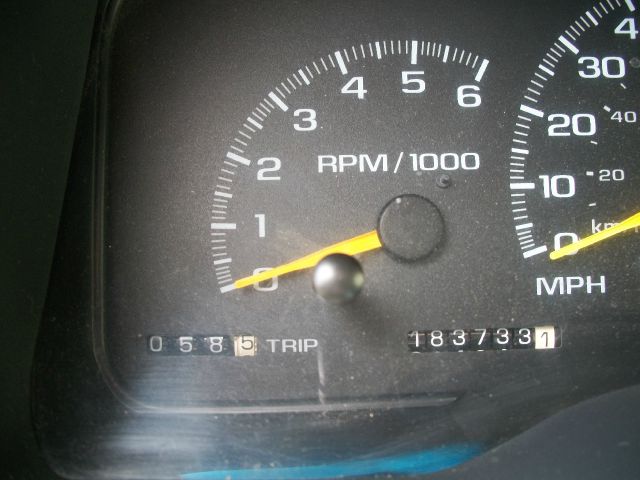 1999 Chevrolet K1500 Handicap Lift And Control Leg 1 Owner