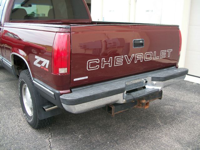 1999 Chevrolet K1500 Handicap Lift And Control Leg 1 Owner