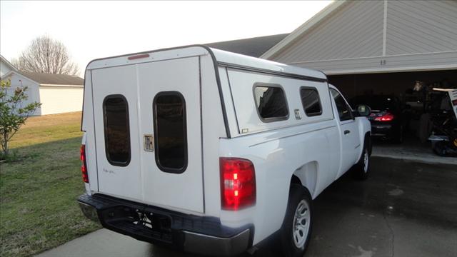 2007 Chevrolet K1500 4dr Sdn 4.2L Quattro Auto