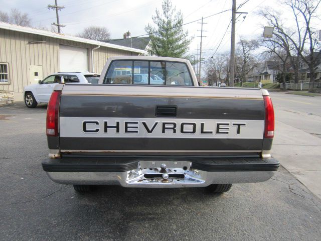 1992 Chevrolet K2500 5dr HB (natl) Hatchback