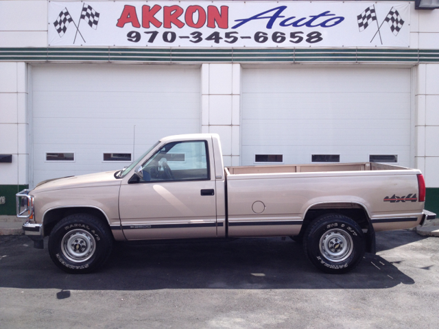 1992 Chevrolet K2500 4WD 4dr V6 SR5 (natl)