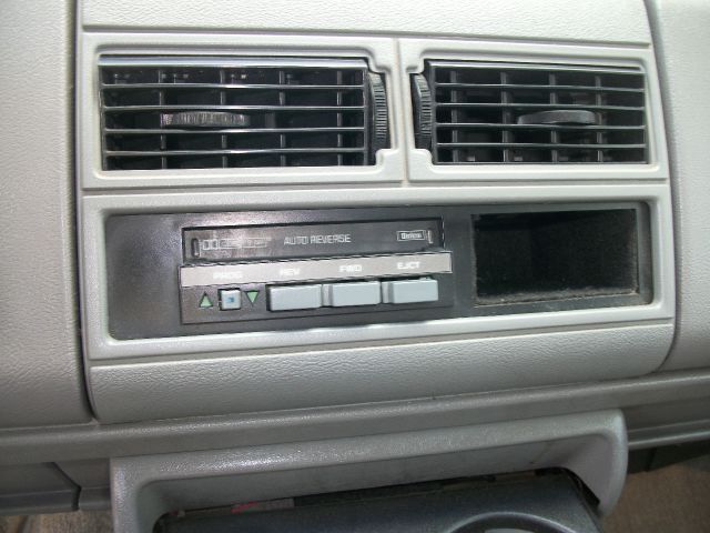 1993 Chevrolet K2500 4D Crew Cab Truck