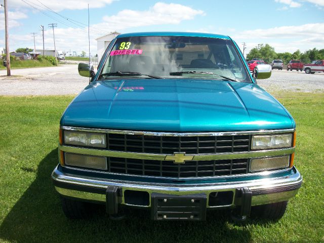 1993 Chevrolet K2500 4D Crew Cab Truck