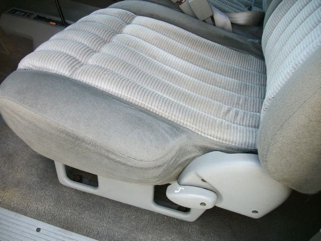 1993 Chevrolet K2500 4D Crew Cab Truck