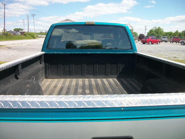 1993 Chevrolet K2500 4D Crew Cab Truck