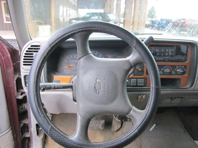 1997 Chevrolet K2500 4D Crew Cab Truck