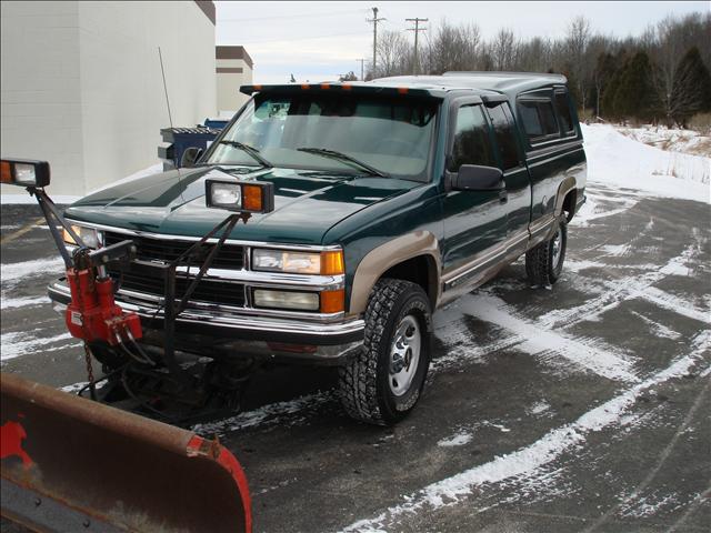 1998 Chevrolet K2500 Base