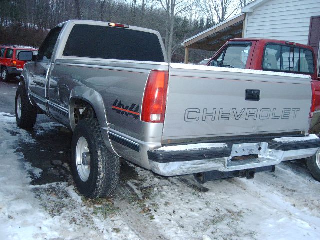 2000 Chevrolet K2500 Lariat - Crew Cab 4x4 Cap