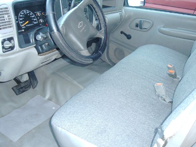 2000 Chevrolet K2500 Lariat - Crew Cab 4x4 Cap