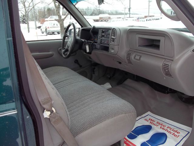 2000 Chevrolet K2500 Lariat - Crew Cab 4x4 Cap
