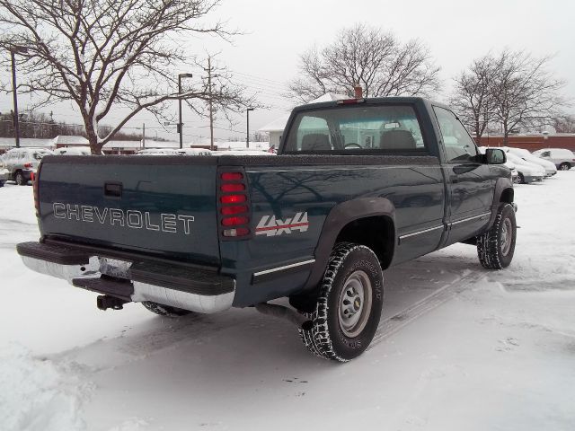 2000 Chevrolet K2500 Lariat - Crew Cab 4x4 Cap